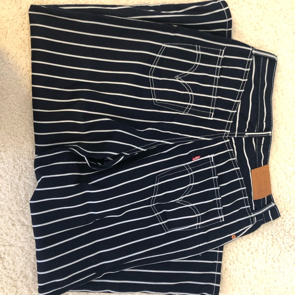 Levi’s high-waisted striped jeans